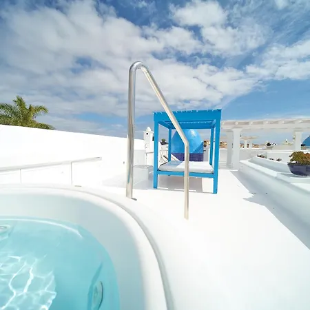 Katis Boutique In Bahiazul