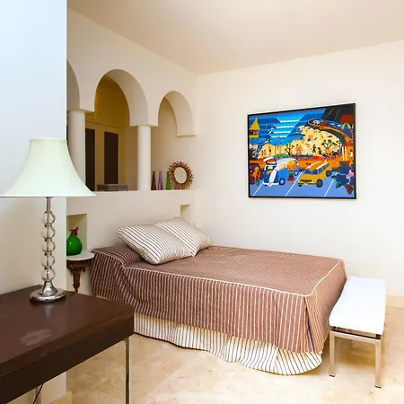 Katis Boutique In Bahiazul 4*