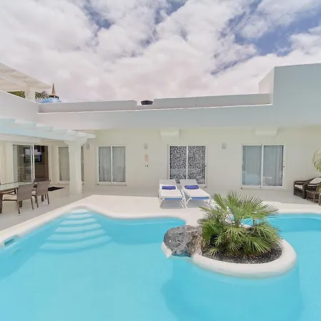 Katis Boutique In Bahiazul Resort 4*