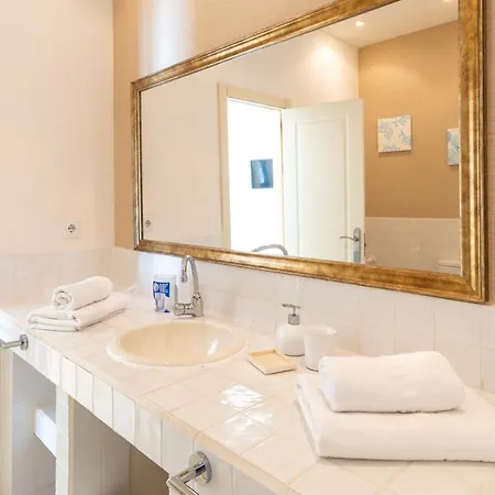 Katis Boutique In Bahiazul Corralejo